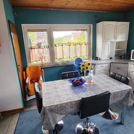 Familienfreundliche Ferienwohnung Eulennest Grünberg Exterior foto
